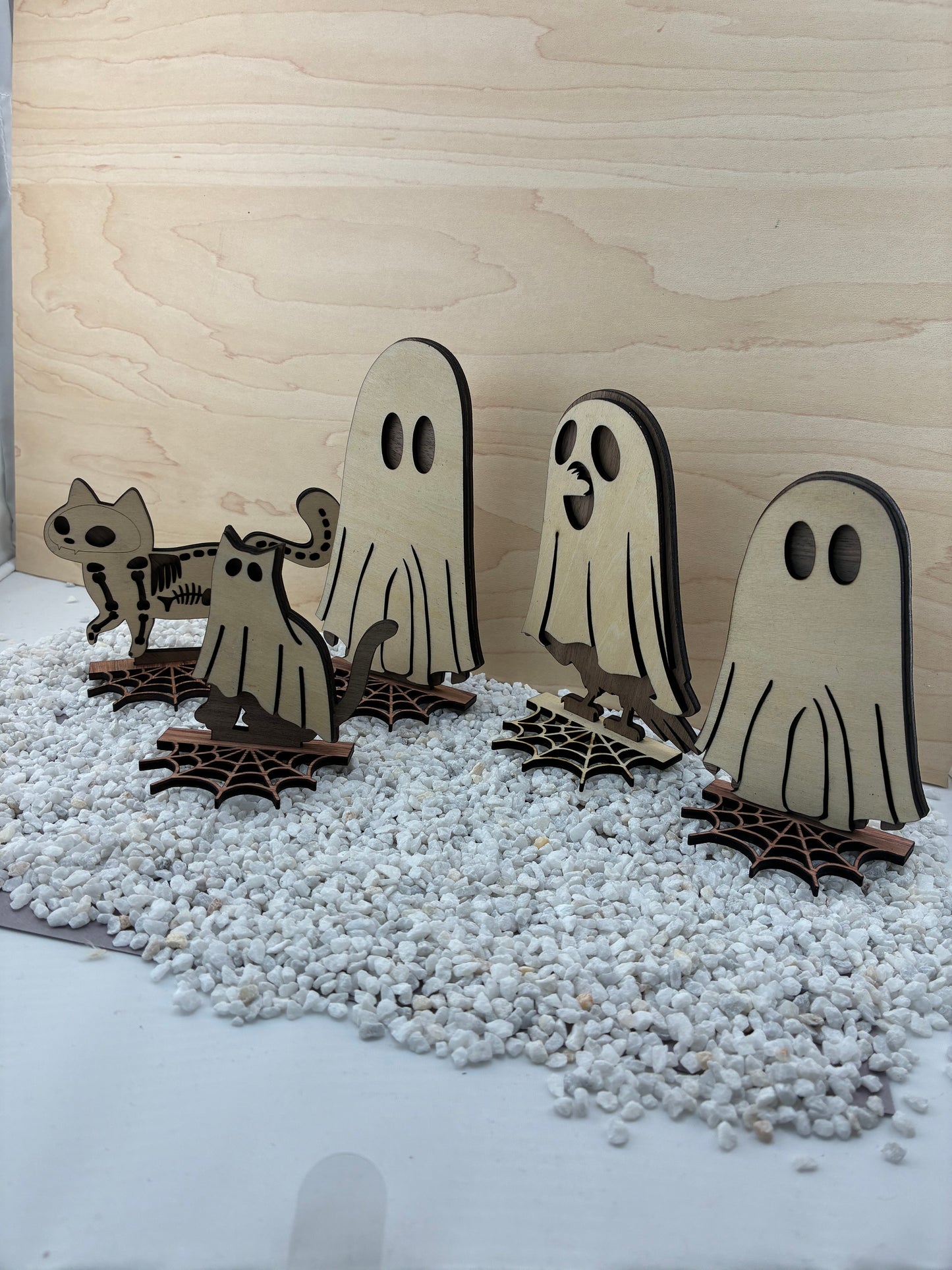 🎃 Holzfiguren „Geister & Katzen“