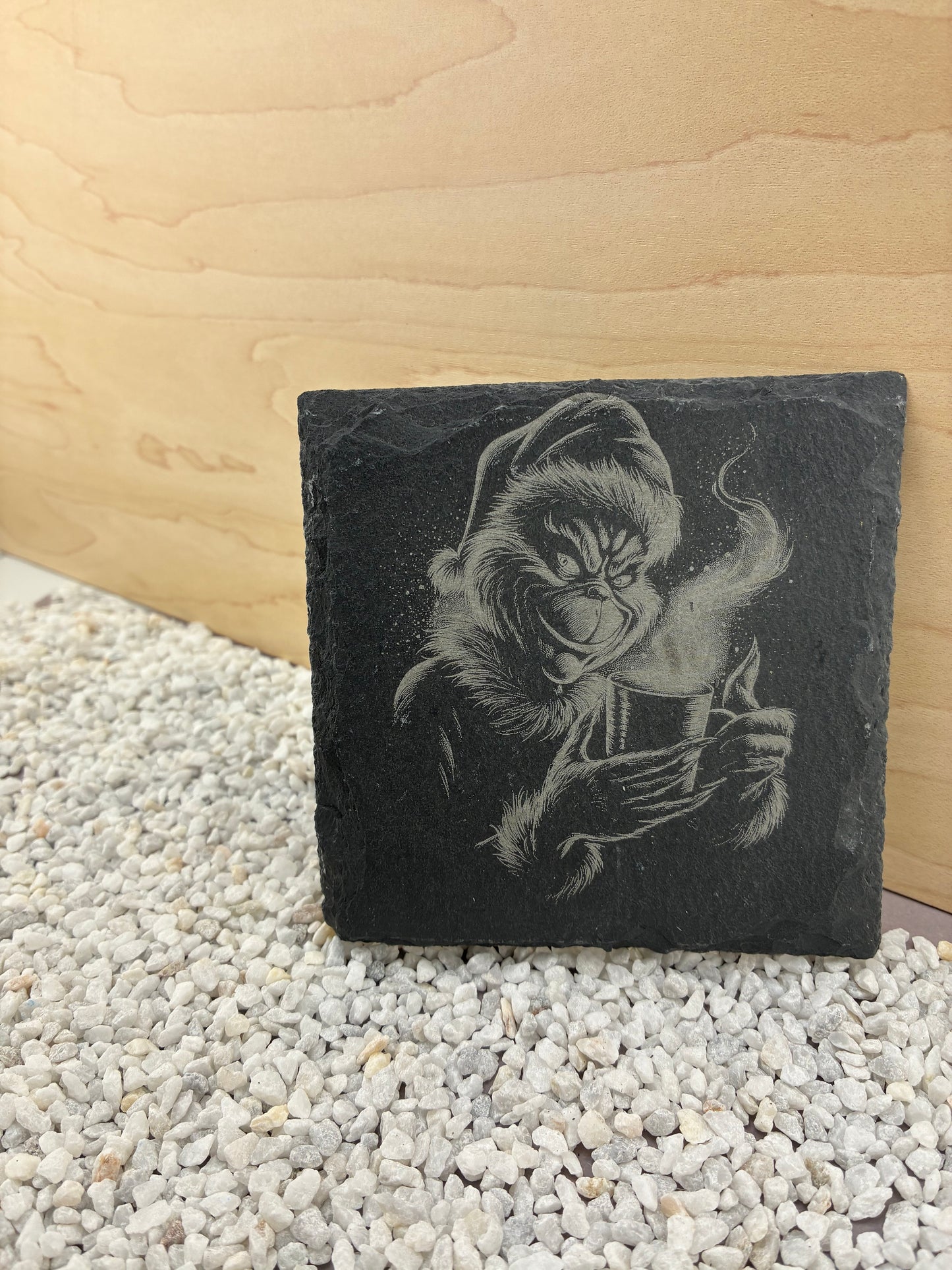 Schiefer-Untersetzer mit Gravur – Rund oder Quadratisch | Optional personalisiert